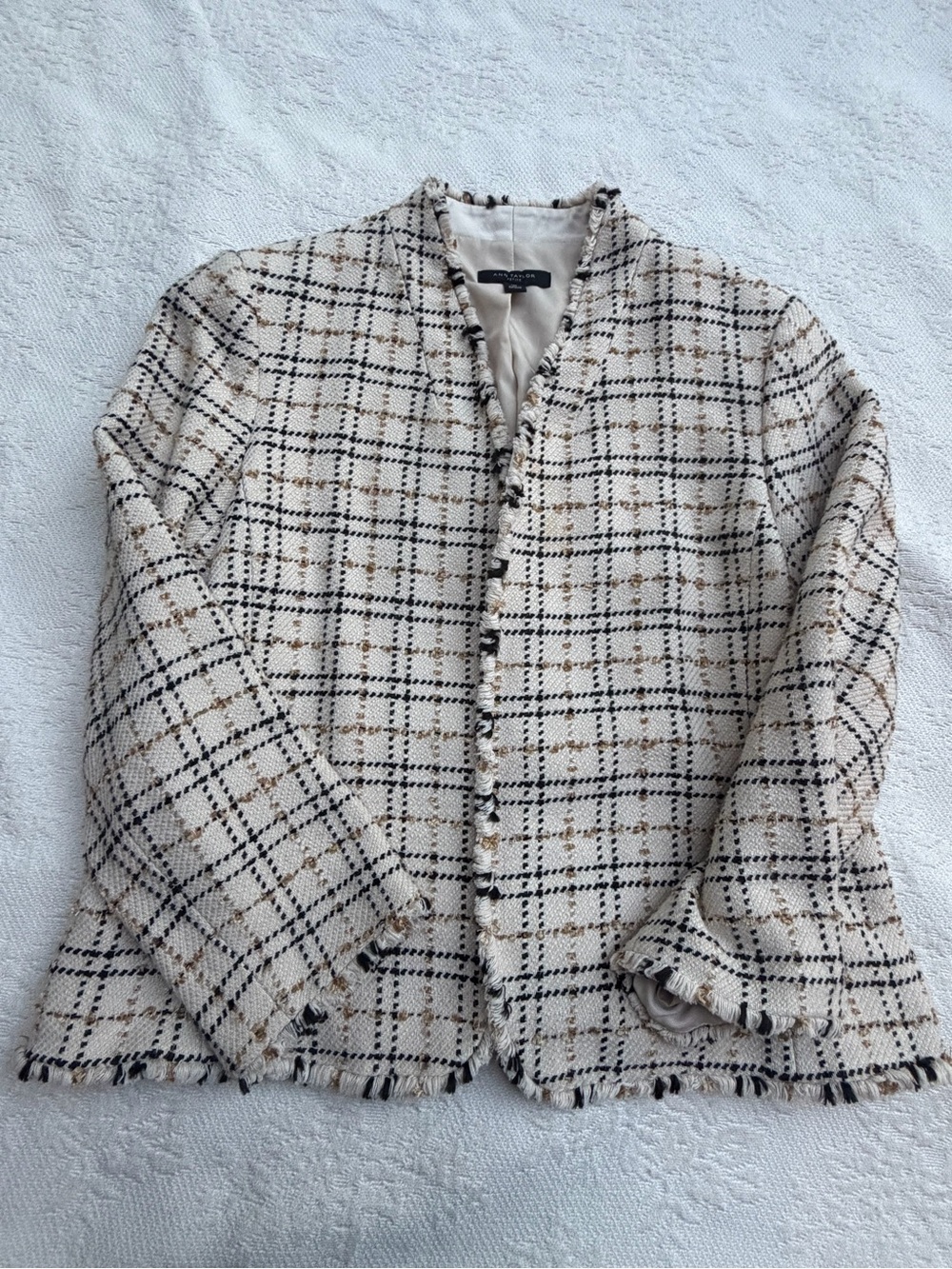 Ann Taylor Petite Plaid Tweed Fringe Trim Blazer Jacket - Size 14P - Summer 2022